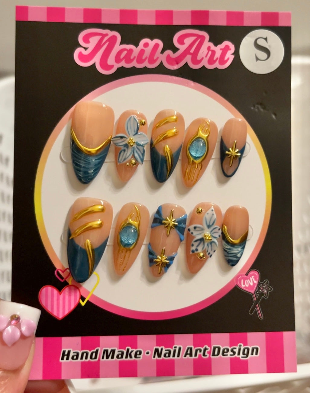 Dulce Almond Nails