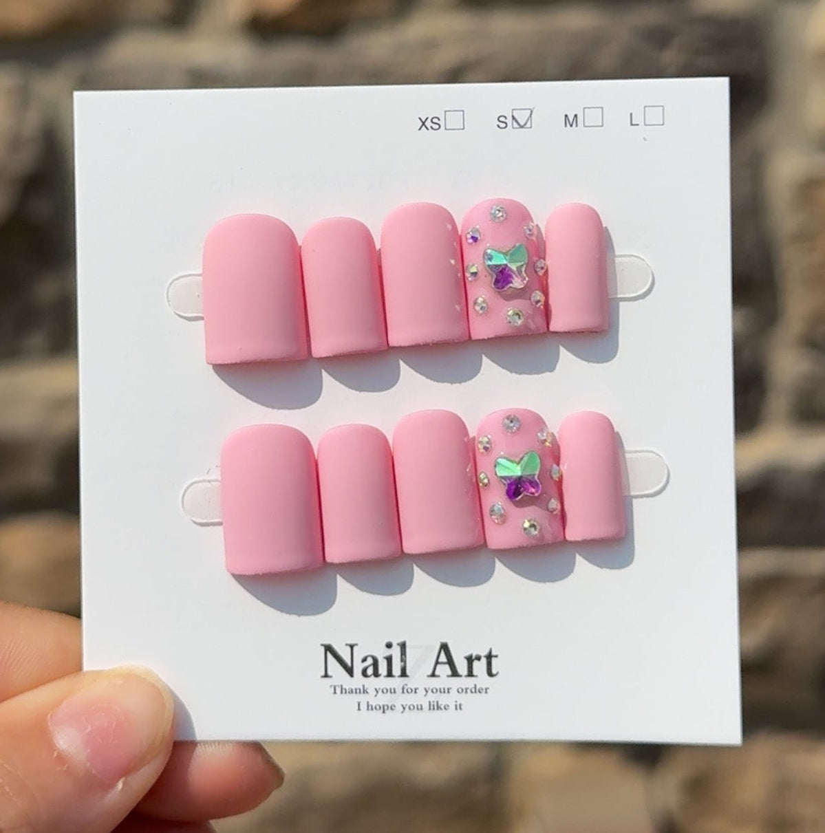 Rina Short Nails